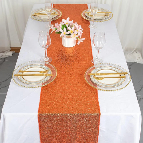 Orange sequin table runner for festive decoration - vue 3 sur 7
