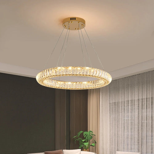 Modern crystal chandelier for elegant interiors - vue 3 sur 12