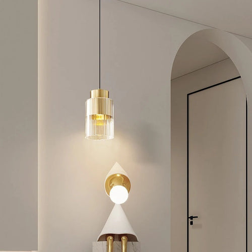 Modern brass chandelier with clear glass and adjustable wire - vue 3 sur 8