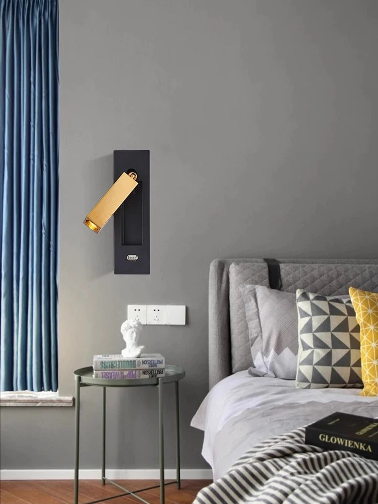 LED Brass Black Wall Lamp Wall Light Wall Sconce Wall Mounted Reading Light with Switch and USB Port, Rotatable For Bedroom