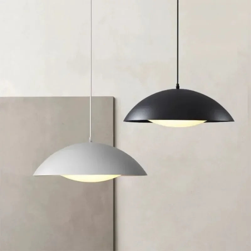Modern minimalist iron pendant light for interiors - vue 3 sur 10