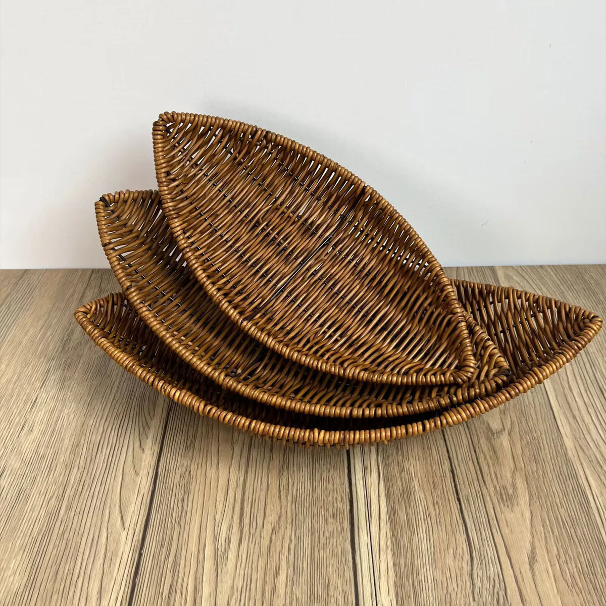 Woven rattan-style basket for fruit and decorative storage - vue 6 sur 12