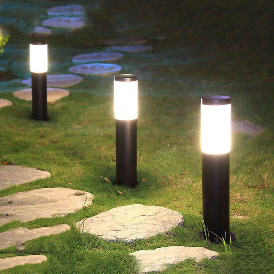 Stainless steel outdoor lamp for garden and pathway