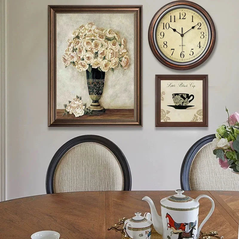 Nordic retro silent wall clock for stylish interior - vue 3 sur 15