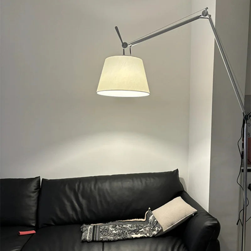 Folding industrial style desk lamp with long arm