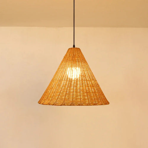 Handmade vintage rattan pendant light for indoor lighting - vue 4 sur 16