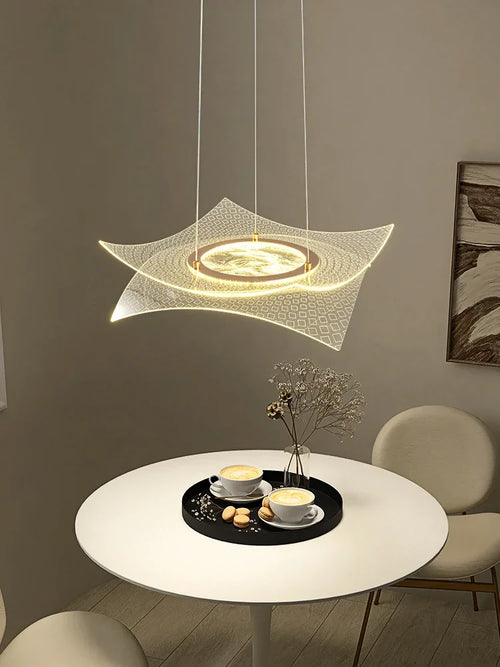 Creative luxury acrylic chandelier with decorative LED lighting - vue 2 sur 8