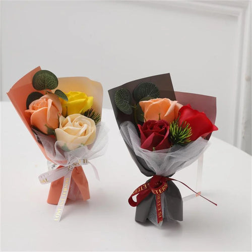 Small decorative artificial rose bouquet for valentine's day - vue 2 sur 13