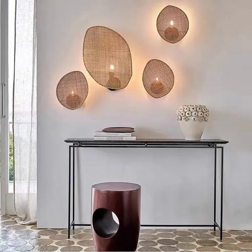Wabi sabi woven rattan wall light for Japanese decor - vue 2 sur 15