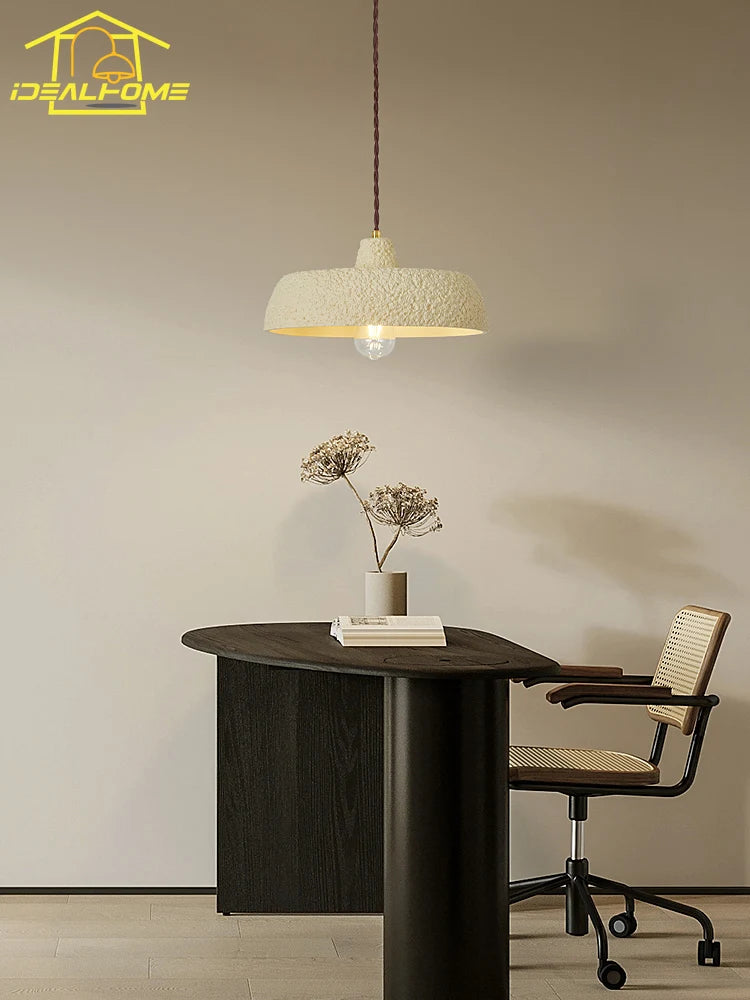Designer pendant light for a warm and modern atmosphere