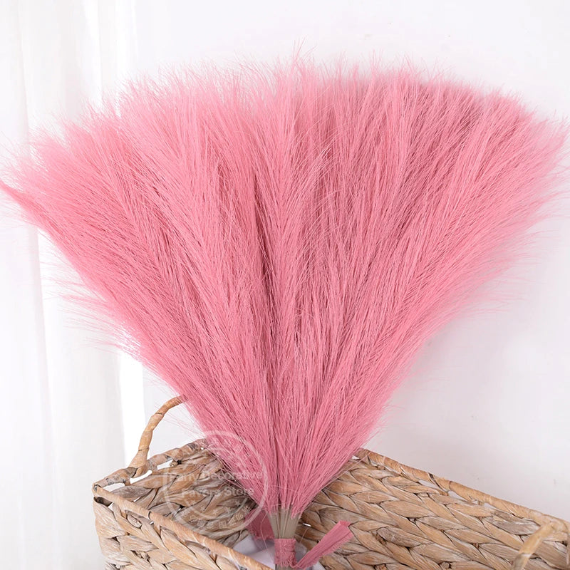 Set of artificial pampas grass bouquets for indoor decoration