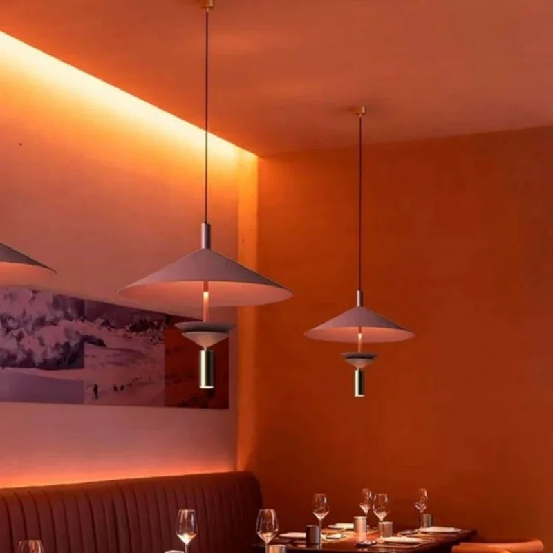 Modern designer pendant light for living room and decorative restaurant - vue 3 sur 14