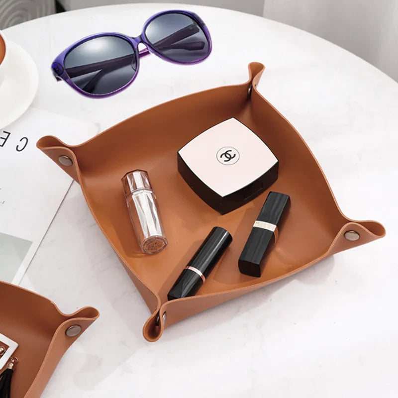 Multifunctional leather storage tray for various items - vue 10 sur 10