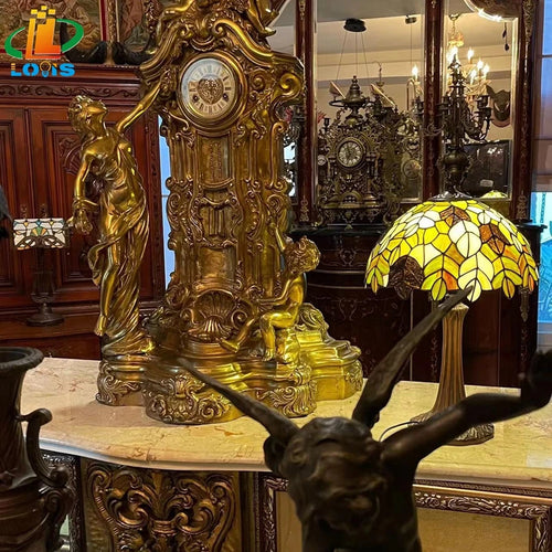 Tiffany style glass table lamp with antique decorative leaves - vue 3 sur 6