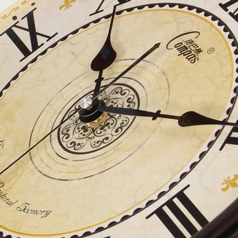 classic silent retro wall clock in abs quartz - vue 4 sur 7