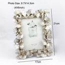 Retro decorative ginkgo leaf photo frame