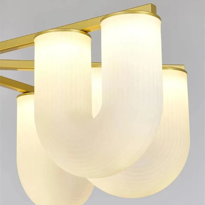 Modern chandelier in acrylic and gold metal for elegant interiors - vue 6 sur 10