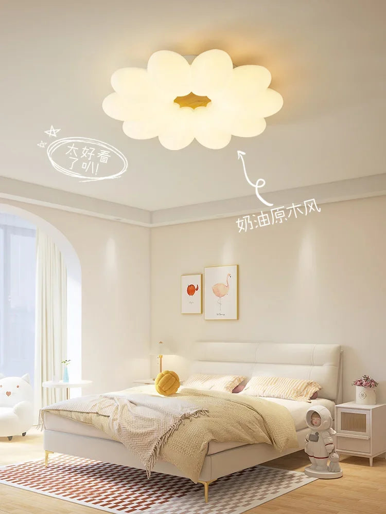 Creative petal chandelier for warm and soothing lighting - vue 3 sur 24
