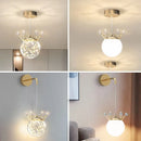 applique murale en forme de couronne de cristal avec gypsophile
