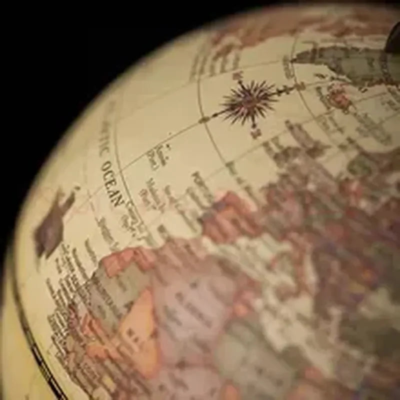high definition retro universal globe for students and geography - vue 5 sur 6