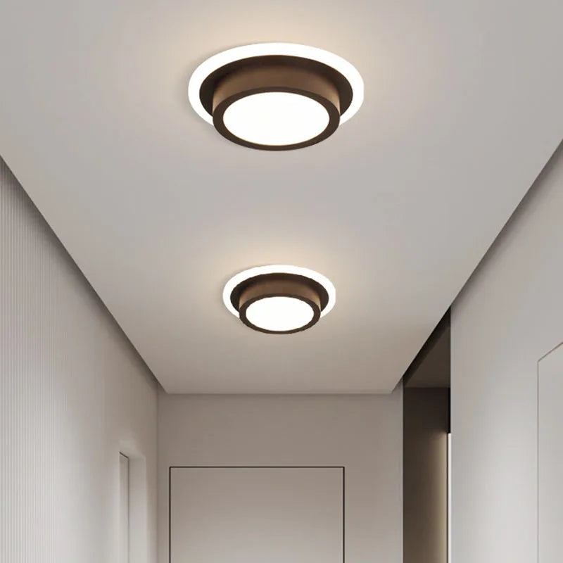 Modern LED ceiling light for stylish and elegant interior decor - vue 6 sur 12