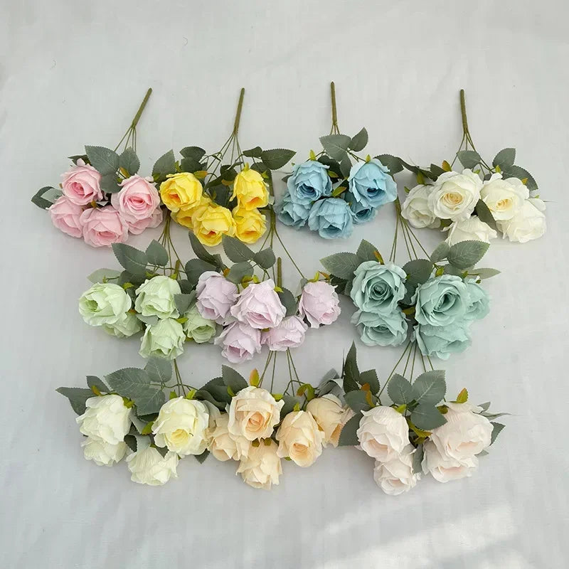 Elegant artificial silk rose bouquet for bride and home decoration - vue 5 sur 16