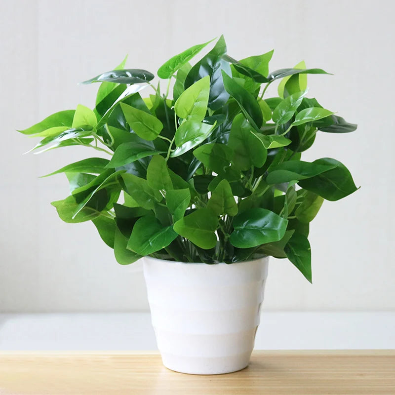 Artificial plastic plants for indoor and office decoration