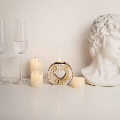 Romantic wooden heart candle holder for valentine's day - vue 2 sur 8