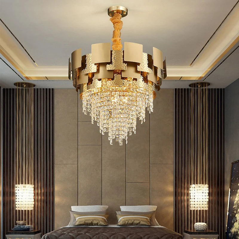 Modern rectangular crystal chandelier for an elegant interior - vue 3 sur 11