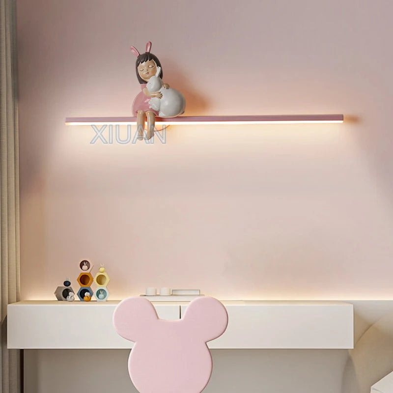 Rabbit-shaped wall light for children's room decor