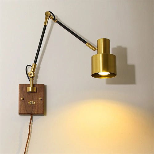 Adjustable vintage loft wall light in wood and copper - vue 2 sur 10