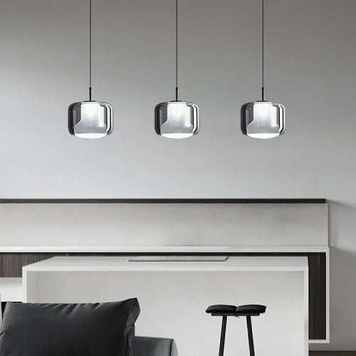 Minimalist Nordic design glass LED pendant light - vue 6 sur 23