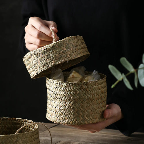 handmade woven rattan storage basket with lid - vue 3 sur 7