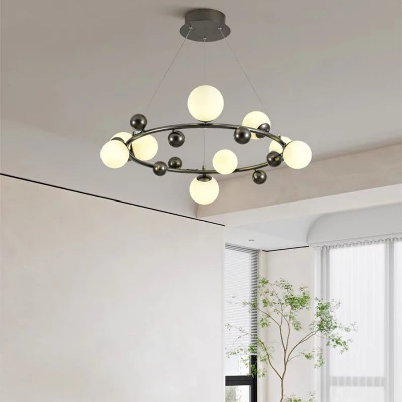 Modern metal and white glass pendant light with elegant adjustable design - vue 3 sur 13