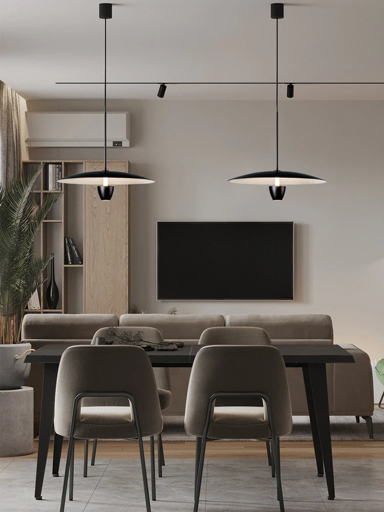 Modern circular chandelier for minimalist decor and elegant lighting - vue 3 sur 7