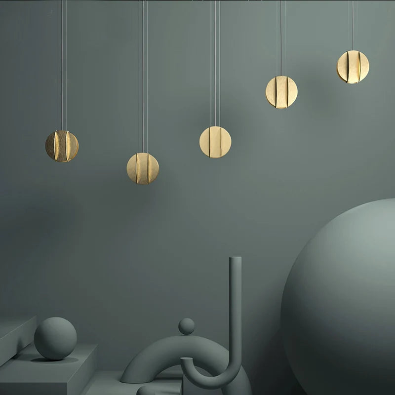 Minimalist copper pendant light for restaurant and bar