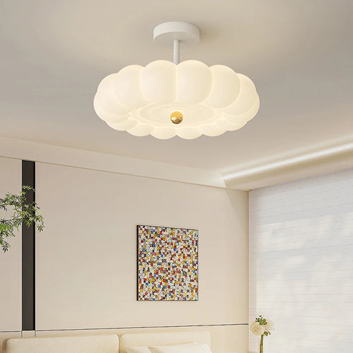 Modern crown-shaped ceiling light with remote control - vue 3 sur 11