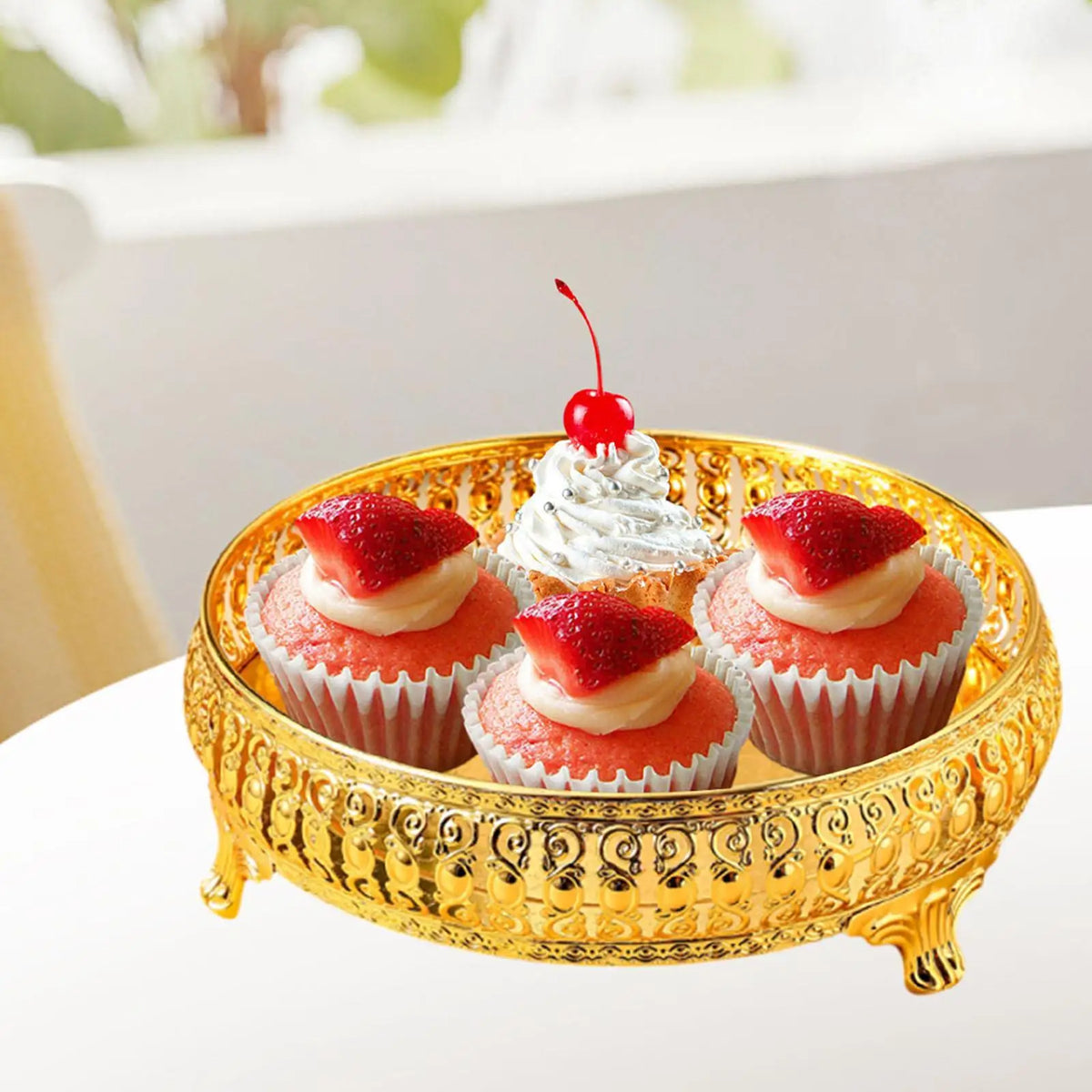 Round fruit bowl for decorative storage and snacks
