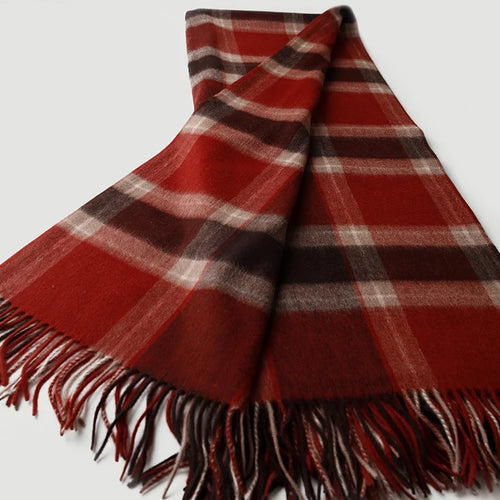 Wool cashmere plaid blanket with scottish check winter countryside style - vue 8 sur 7