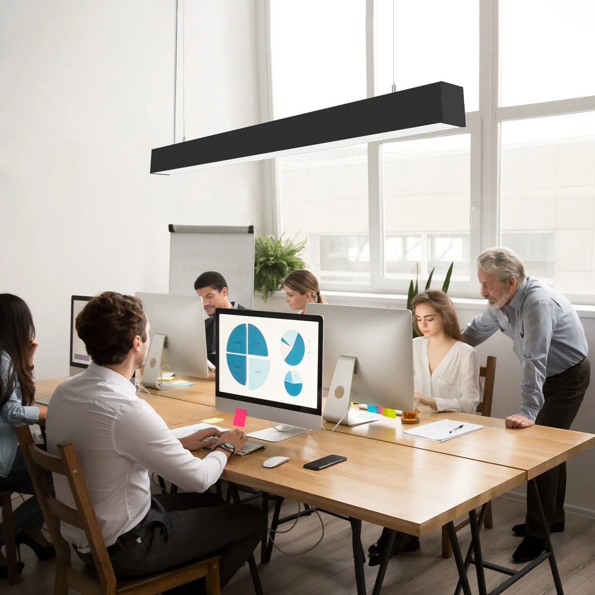 Adjustable pendant light for a modern and elegant interior