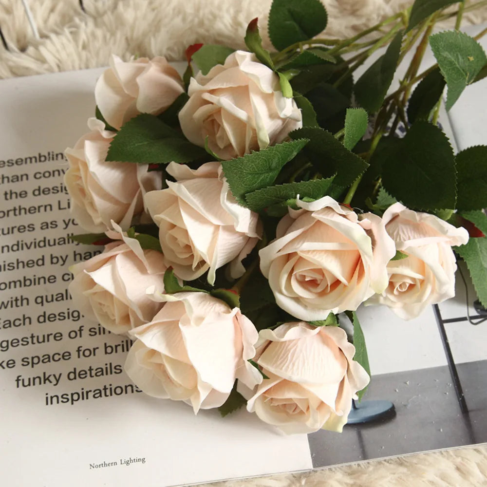 Artificial flannel flower for indoor and wedding decoration