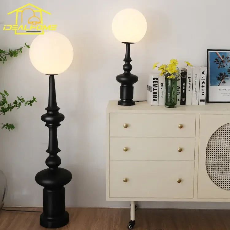 Vintage roman column floor lamp in resin with Italian design lighting