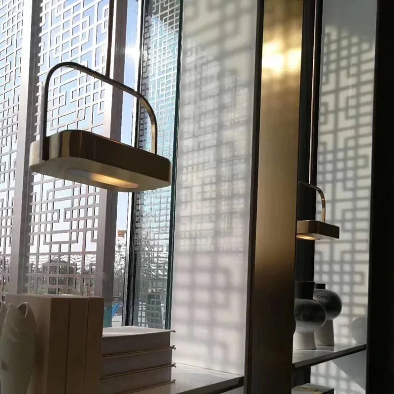 Modern metal pendant light for creative interior décor