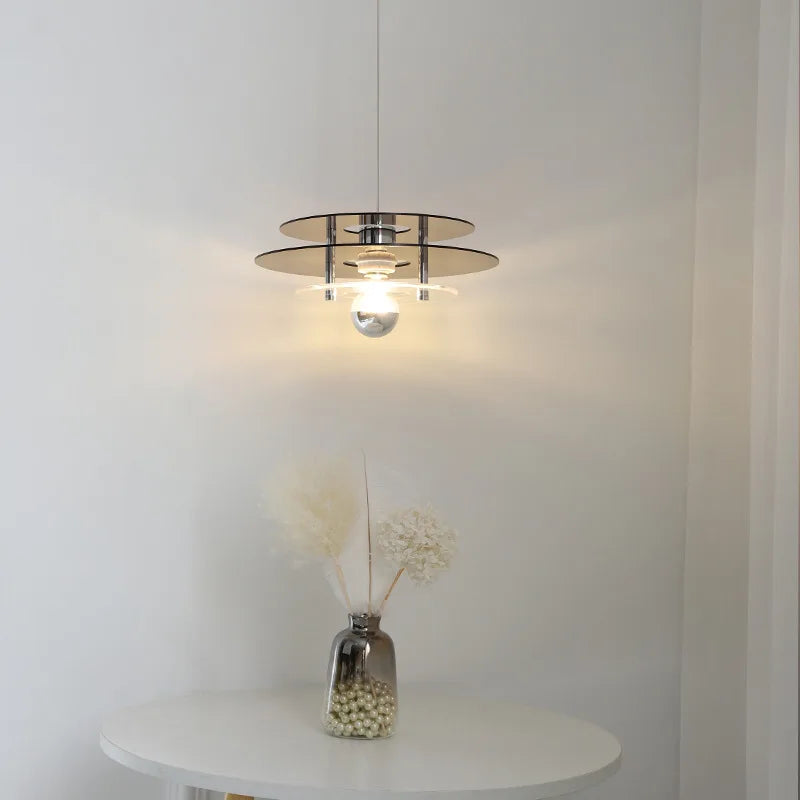 Nordic acrylic designer UFO pendant light for interior decoration - vue 4 sur 12