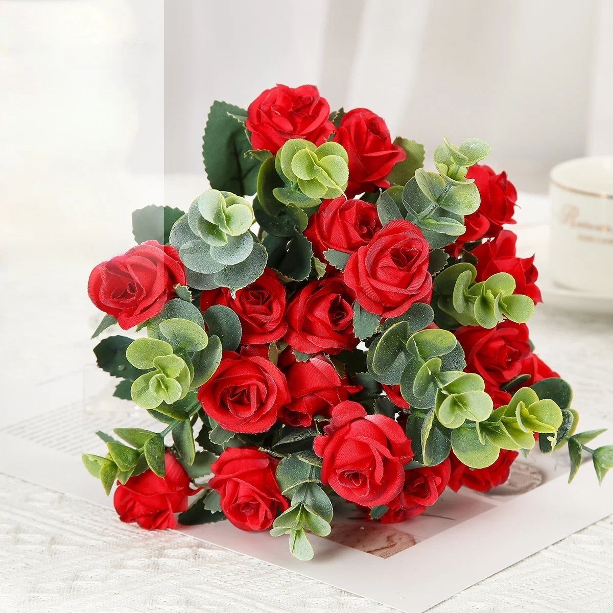 Set of 10 artificial roses bouquet with eucalyptus and peonies decorative - vue 5 sur 10