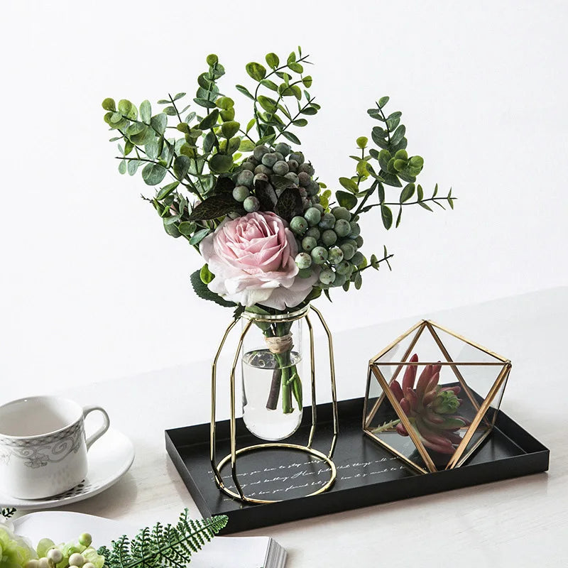 geometric wrought metal vase for modern decoration - vue 3 sur 8