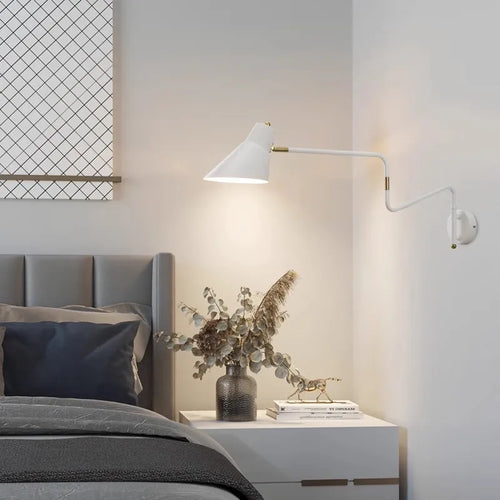 Modern wall light with rotating and folding arm for reading - vue 5 sur 11