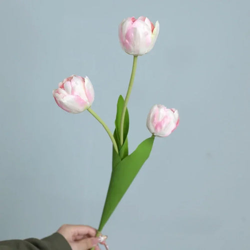 Decorative artificial silk tulips for any occasion - vue 10 sur 13