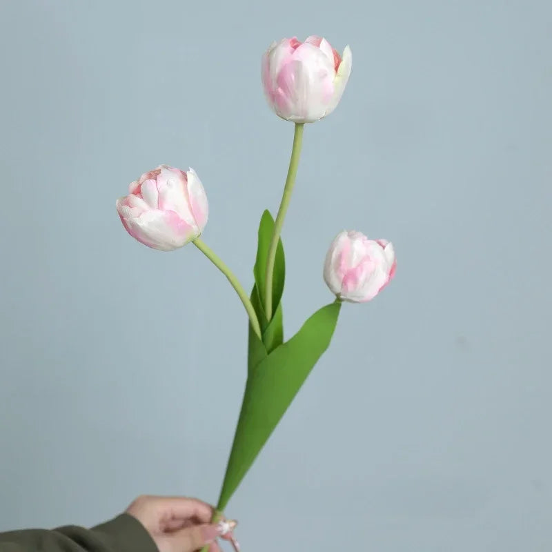 Decorative artificial silk tulips for any occasion - vue 9 sur 13