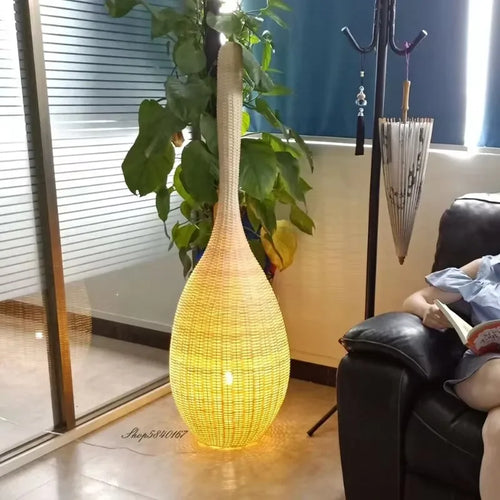 Wabi sabi bamboo floor lamp for unique interior decor - vue 3 sur 18
